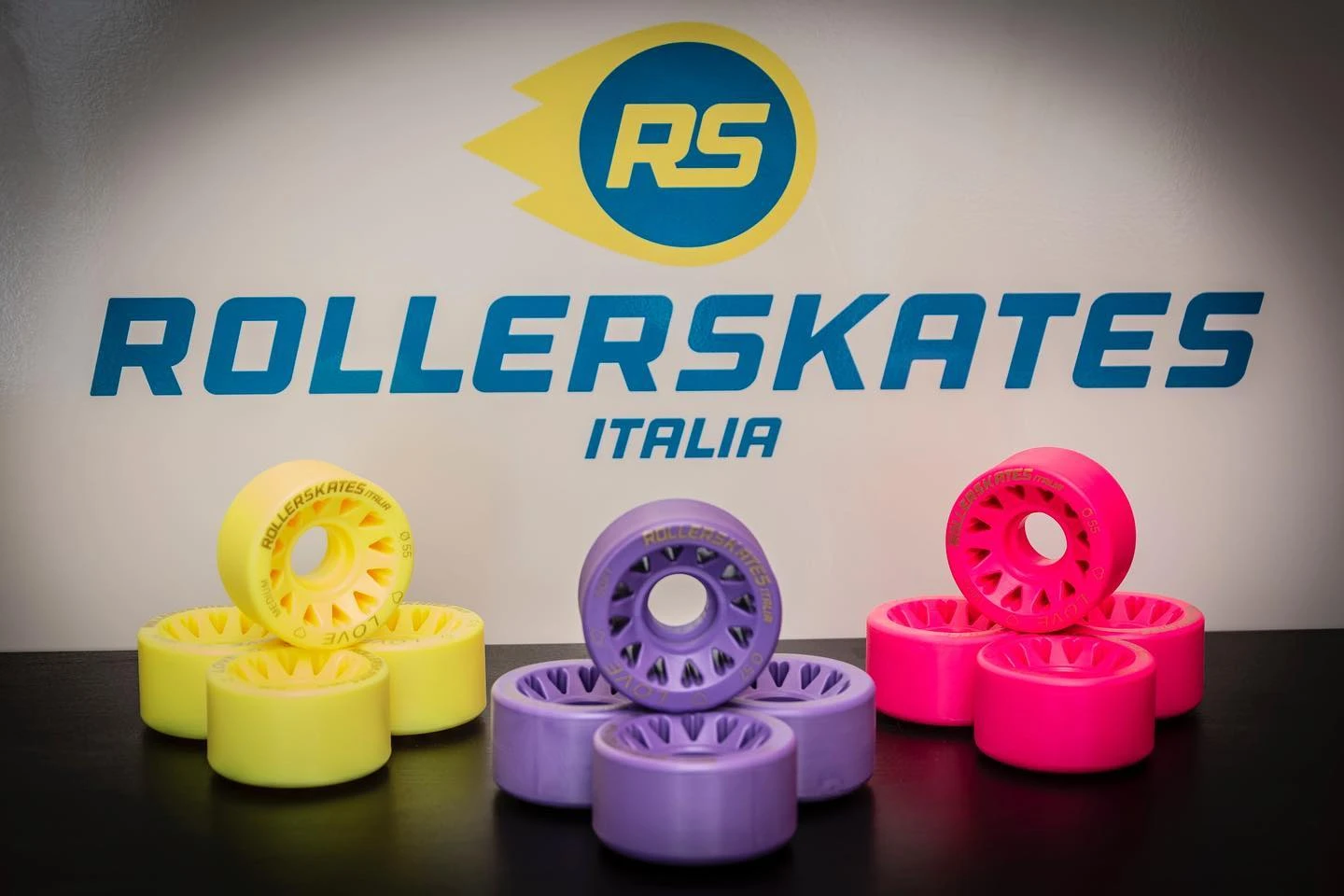 Rollerskates Italia - Love Wheels 57mm (Free-skate) Rollerskates Italia - Love Wheels 57mm (Free-skate) -Impala Sale Store RollerskatesItalia LoveWheels 2